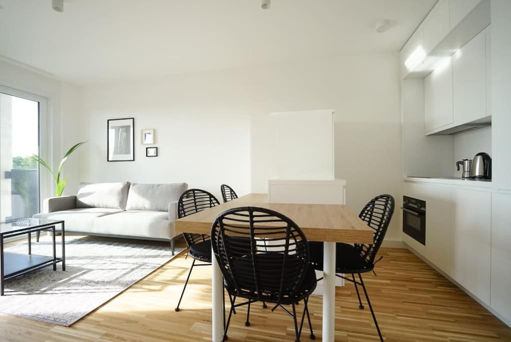 Apartment With Terrace Near Metro Station And Spa Βιέννη Εξωτερικό φωτογραφία